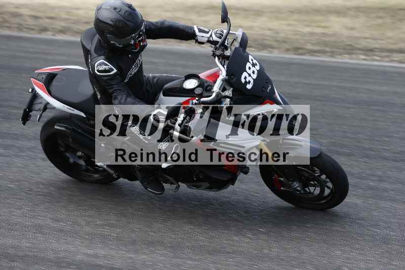 /21 17.06.2026  Ducati Schweiz Track Warmup ADR/Gruppe gruen/383
